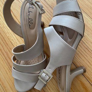 Silver Sandal Pumps - Abella true comfort pumps